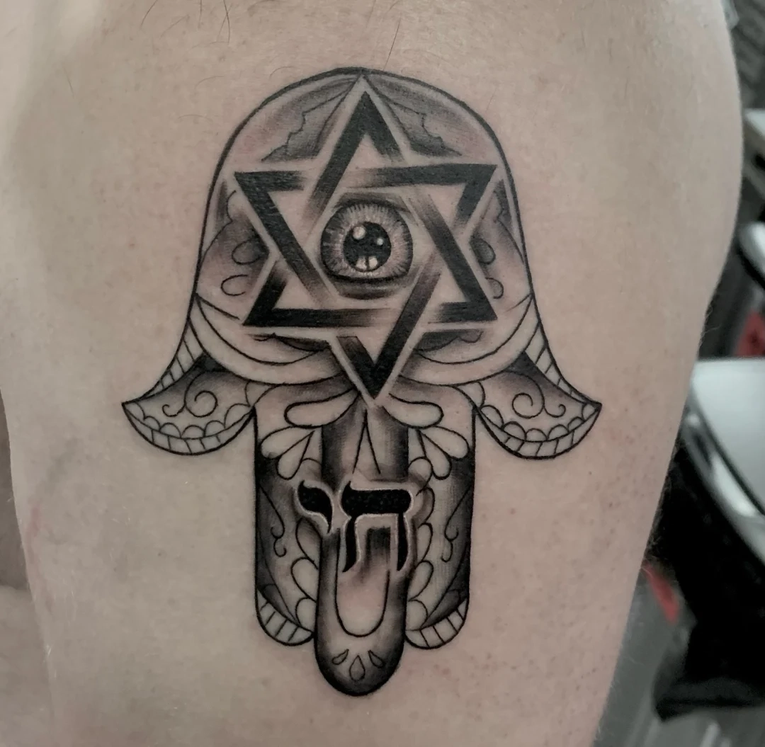 tattoo shoulder for man